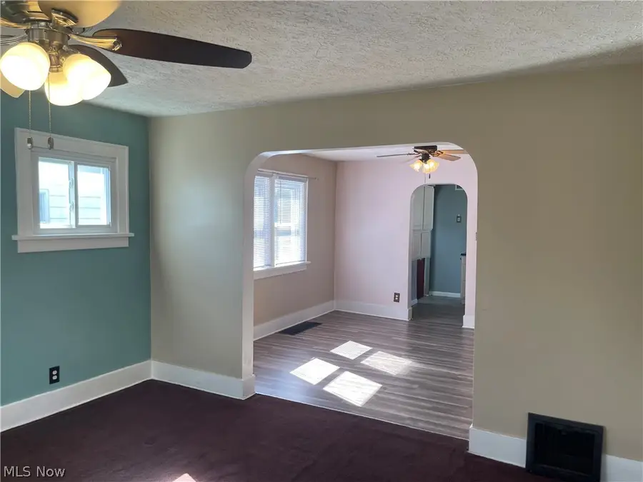 1234 Brown Street, Akron, OH 44301 - #3
