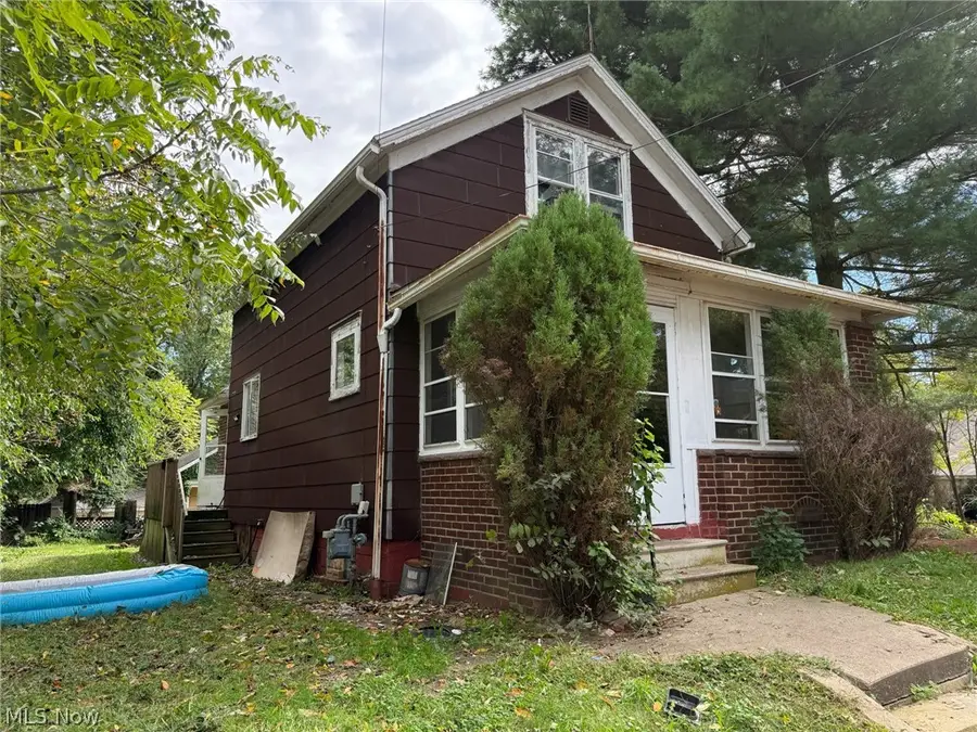 1236 Willow Avenue, Alliance, OH 44601 - #2