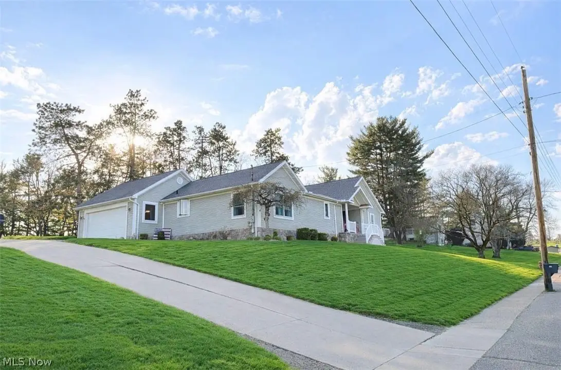720 Miller Sw Avenue, Sugarcreek, OH 44681 - #1
