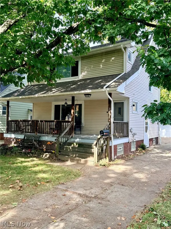 3854 Brookside Boulevard, Cleveland, OH 44111