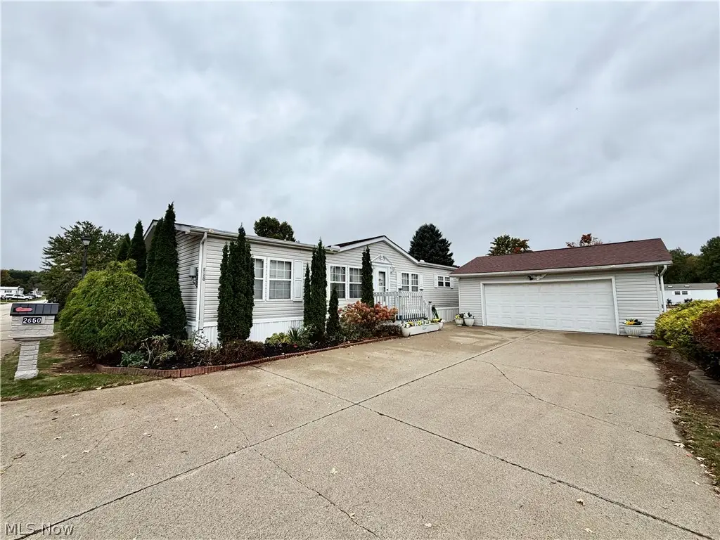 2650 Lake Breeze Drive, Madison, OH 44057 - #1