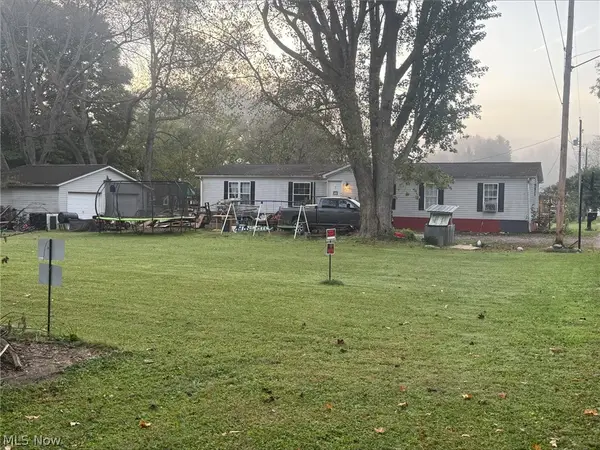 215 1st Street, Port Washington, OH 43837