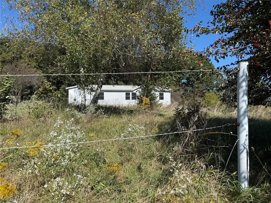 5977 Dalton Fox Lake Road, North Lawrence, OH 44666 - #2