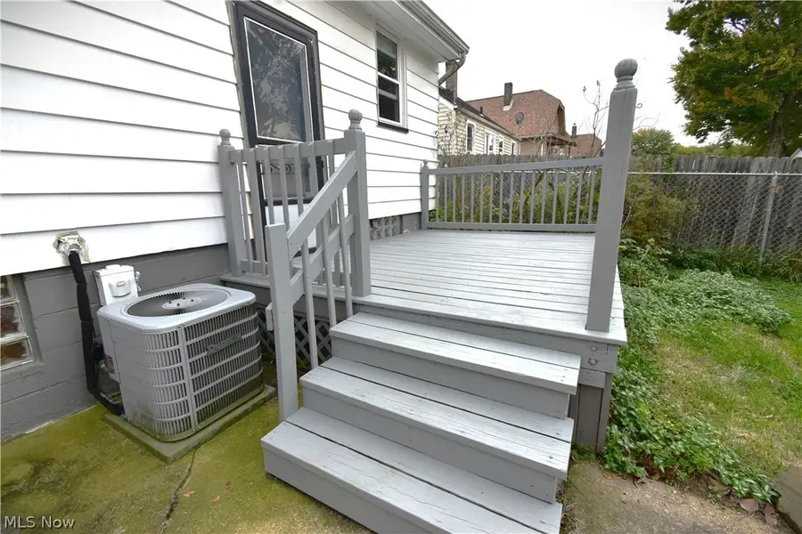 1576 Wakefield Avenue, Poland, OH 44514 - #3