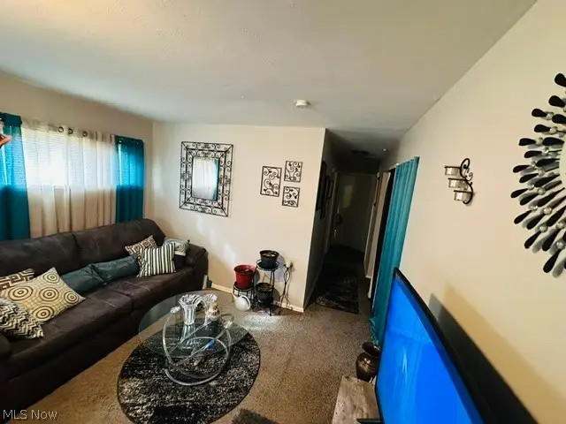 16709 Fairfax Avenue, Cleveland, OH 44128 - #2
