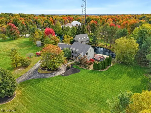 11205 Hampton Ridge Drive, Chardon, OH 44024
