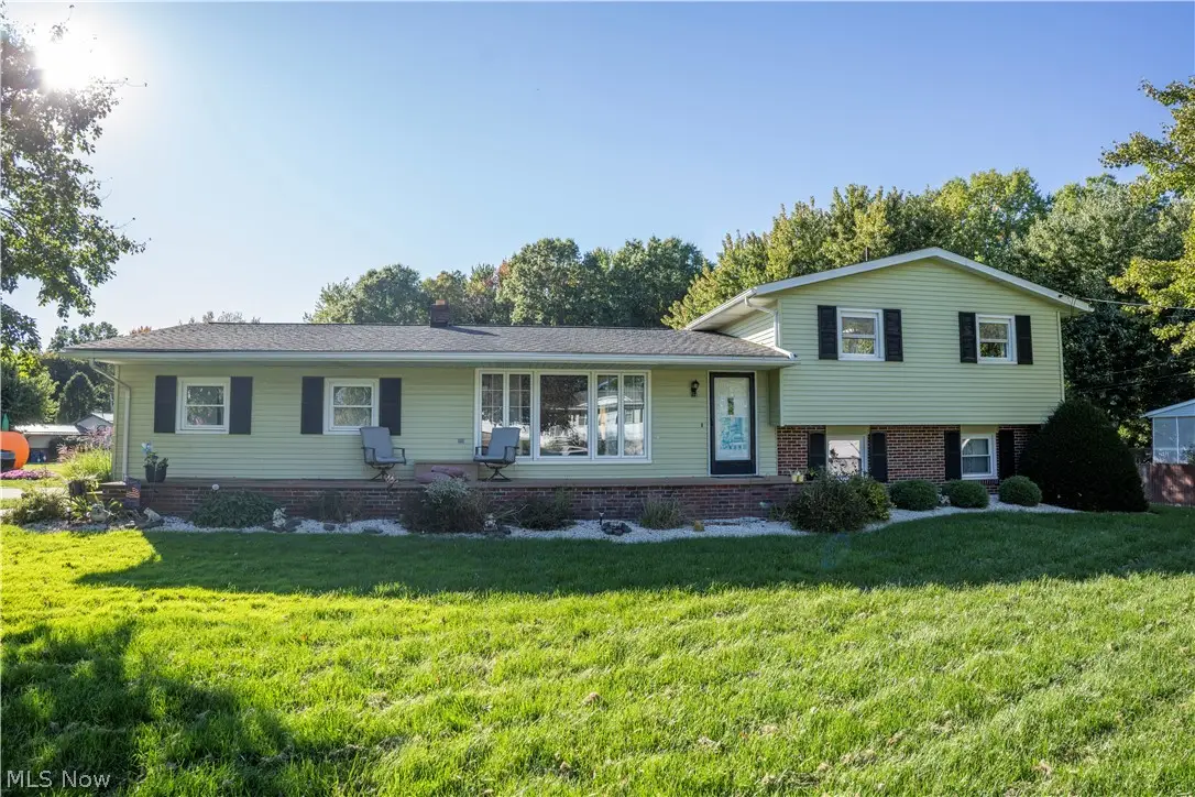 4831 Leona Sw Avenue, Navarre, OH 44662 - #1