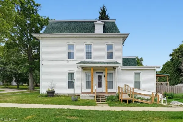 140 N Walnut Street, Ravenna, OH 44266