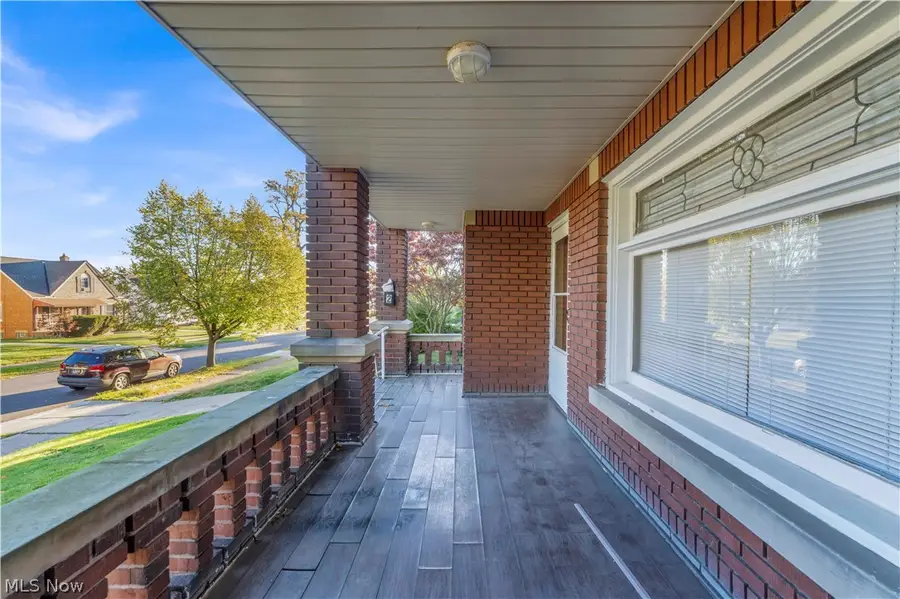 10004 Park Heights Avenue, Garfield Heights, OH 44125 - #3