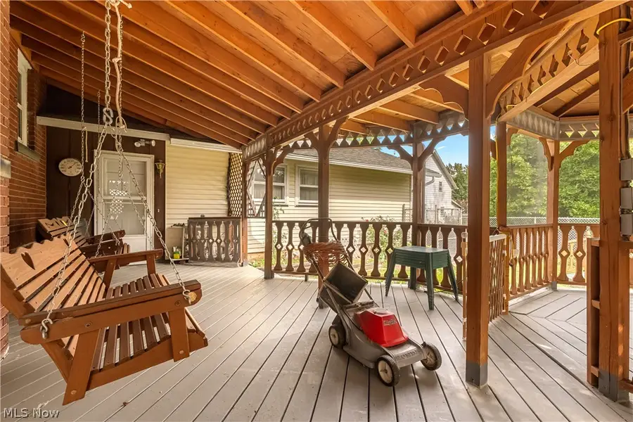 2108 S Arch Avenue, Alliance, OH 44601 - #3