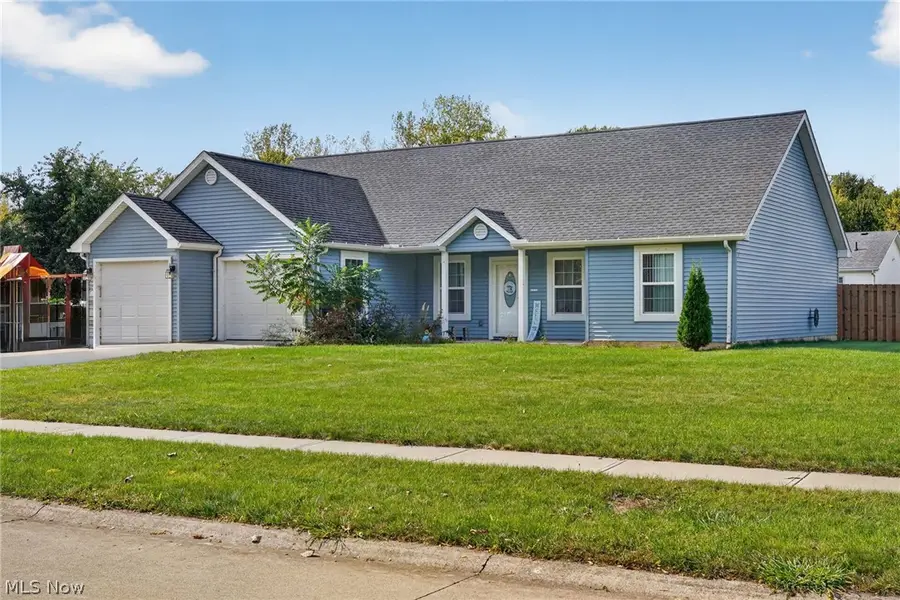 510 Elm Street, Sheffield Lake, OH 44054 - #2