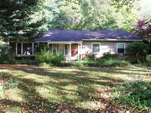 1787 Bathgate Avenue, Madison, OH 44057