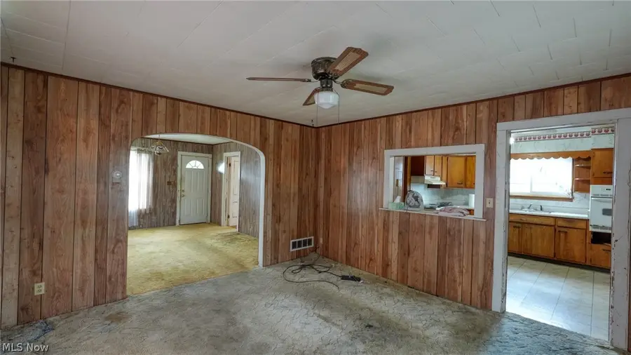 1870 Friendship Drive, New Concord, OH 43762 - #3
