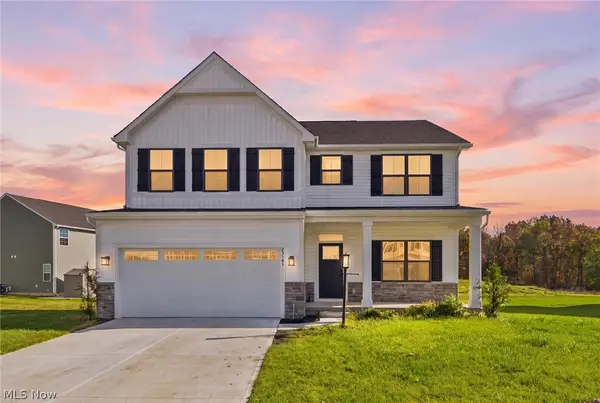 23504 Marshcreek Way, Columbia Station, OH 44028