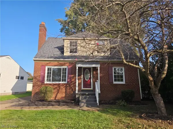 25 Woolf Avenue, Akron, OH 44312