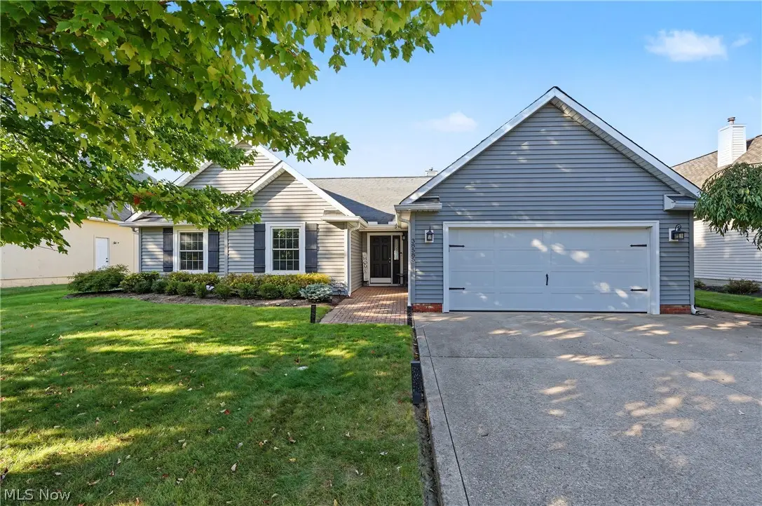 38585 N Bay Drive, Willoughby, OH 44094 - #1