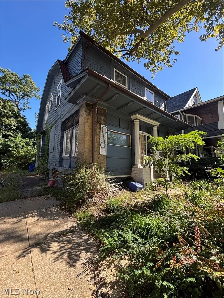 1775 Wickford Road, Cleveland, OH 44112 - #3