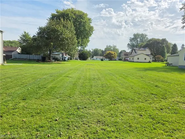 169 River Street, Conneaut, OH 44030