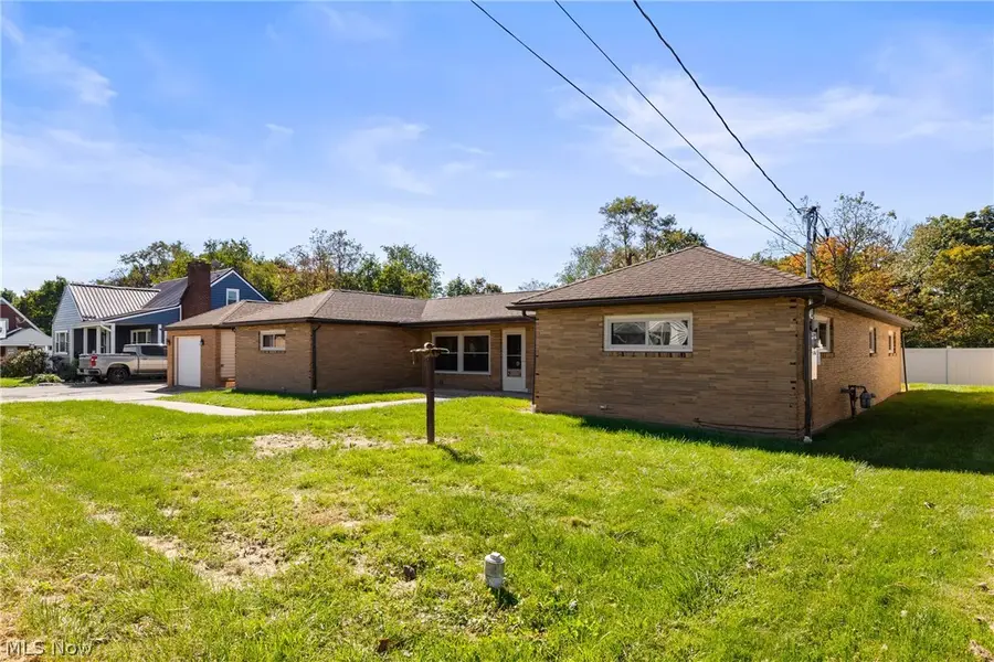 206 Church Avenue, Follansbee, WV 26037 - #2