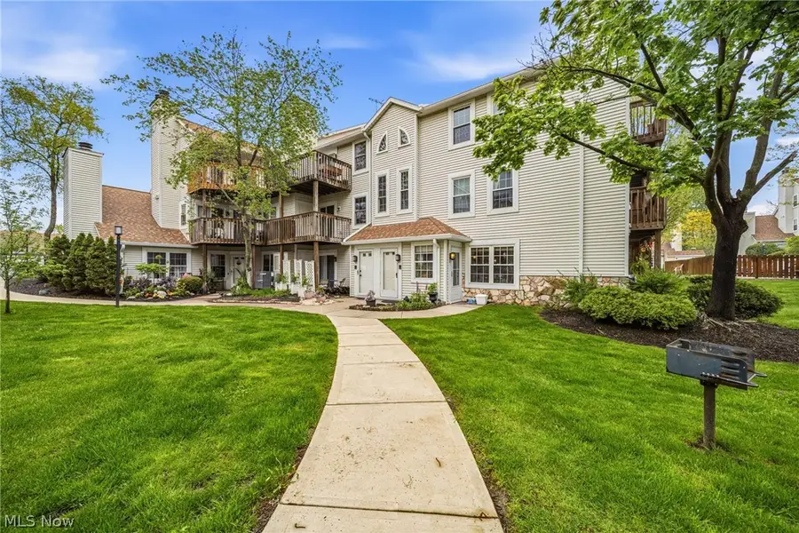 28180 Detroit Road #D3, Westlake, OH 44145 - #3