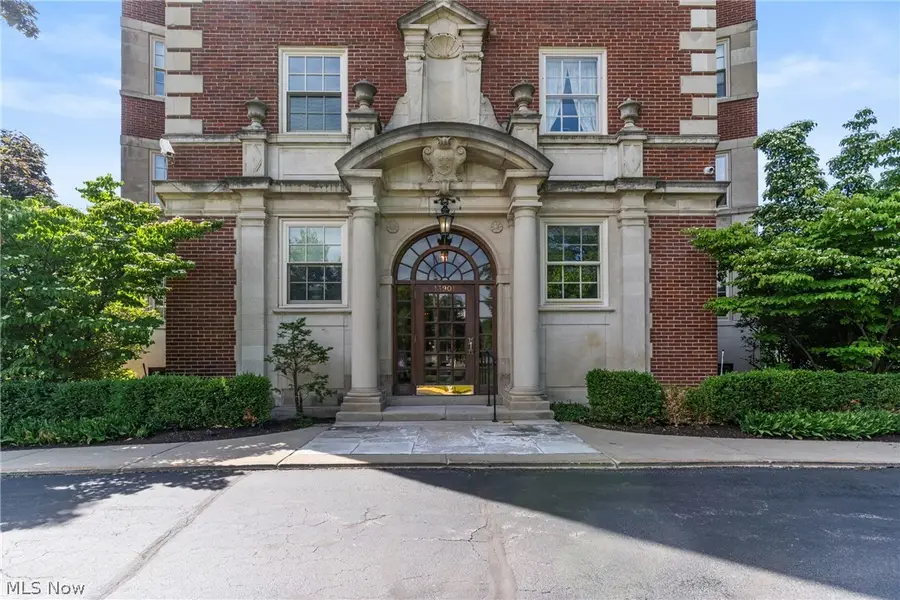 13901 Shaker Boulevard #5A, Cleveland, OH 44120 - #2