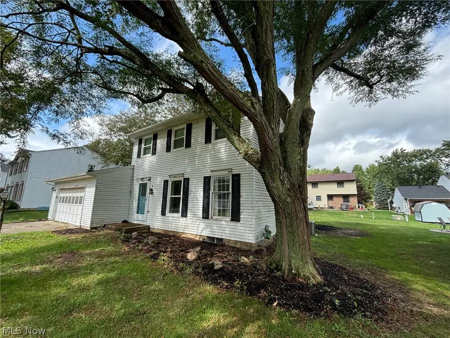 7950 Woodrush Nw Drive, North Canton, OH 44720 - #3