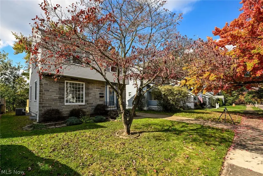1444 Oakwood Avenue, Akron, OH 44301 - #2