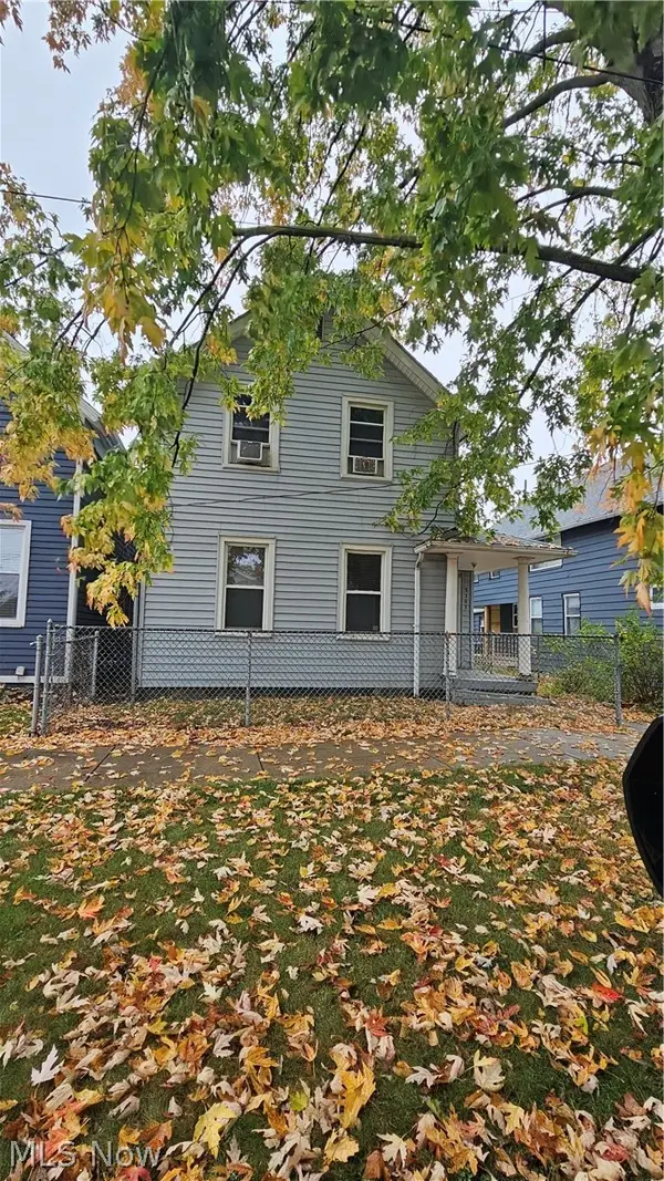 3307 Hancock Avenue, Cleveland, OH 44113