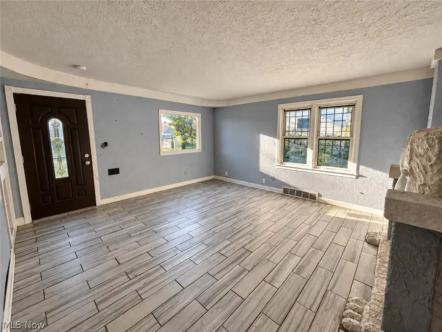 3375 E 126th Street, Cleveland, OH 44120 - #3