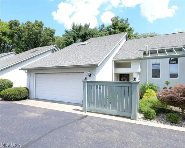 1104 Courtyard Square, Zanesville, OH 43701