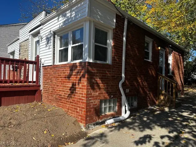 15707 Cloverside Avenue, Cleveland, OH 44128 - #2