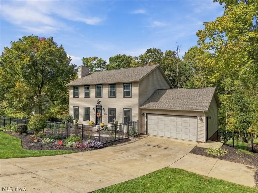 1907 Dogwood Ne Square, Bolivar, OH 44612 - #2