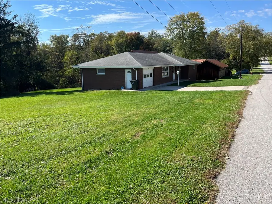709 Peppard Avenue, Cadiz, OH 43907 - #2