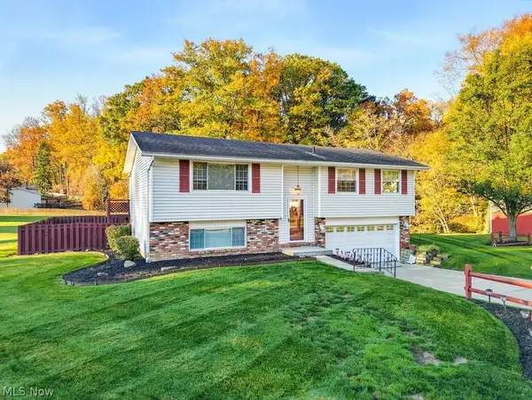 308 Washington Drive, Northfield Village, OH 44067