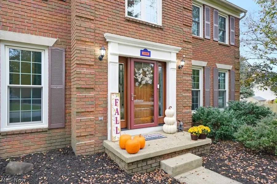9020 Humberside Nw Avenue, North Canton, OH 44720 - #2