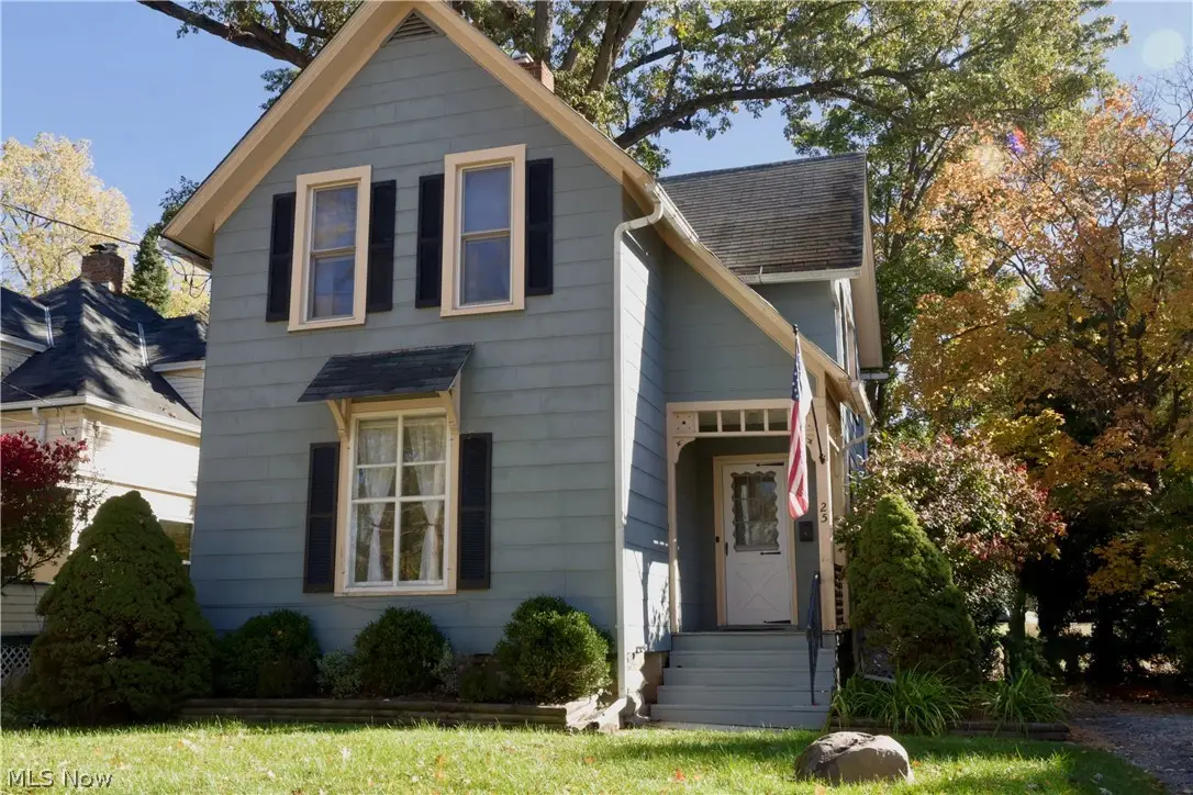25 N Park Street, Oberlin, OH 44074 - #1
