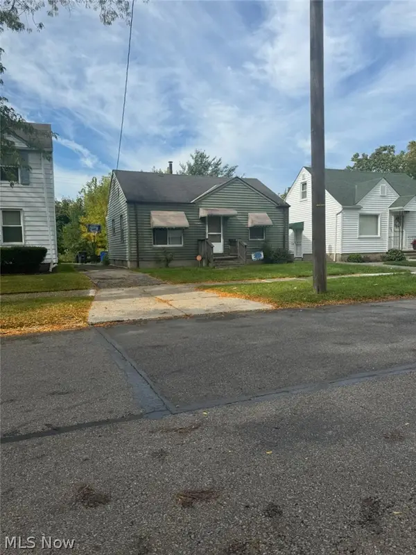 3292 E 147th Street, Cleveland, OH 44120