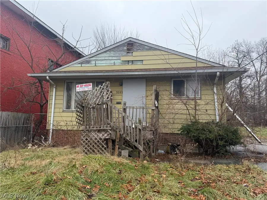 3253 E 143rd Street, Cleveland, OH 44120 - #2