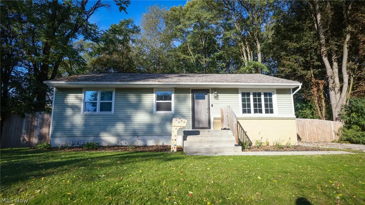 1344 Pontiac Avenue, Akron, OH 44307 - #1