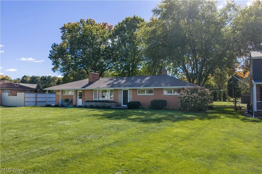 1602 Schneider Nw Street, North Canton, OH 44720 - #2