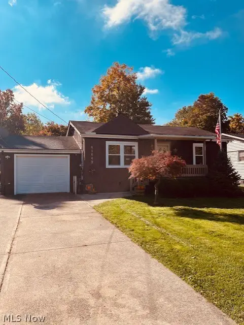 41649 Hazelwood Street, Elyria, OH 44035
