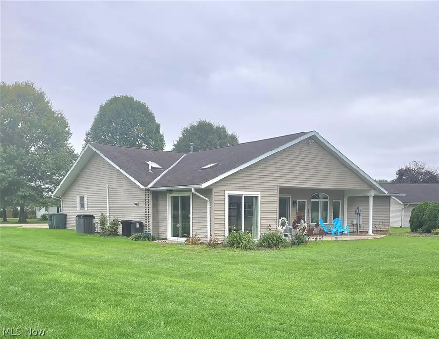 6215 Southview Drive, Nashport, OH 43830 - #2