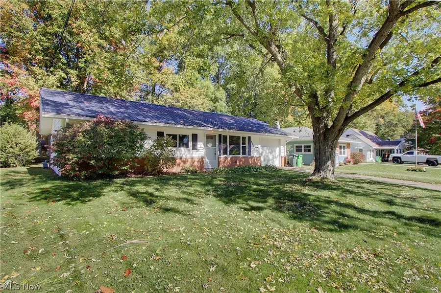 477 Linwood Drive, Alliance, OH 44601 - #3