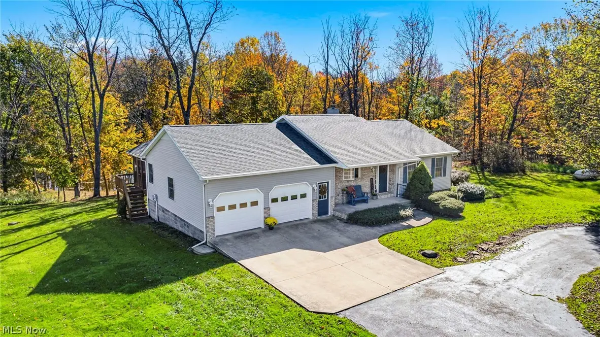 1076 Garrett Road, Jefferson, OH 44047 - #1