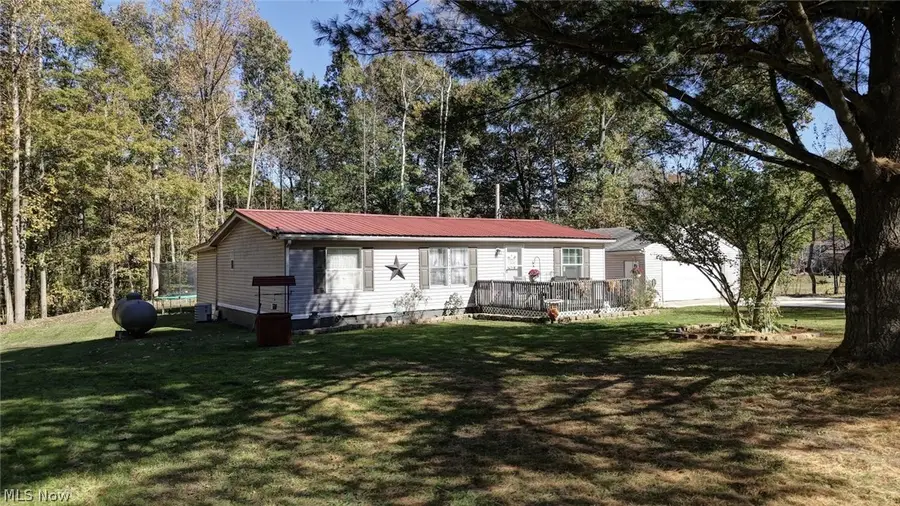 6791 Tracy Rd Se, Uhrichsville, OH 44683 - #2