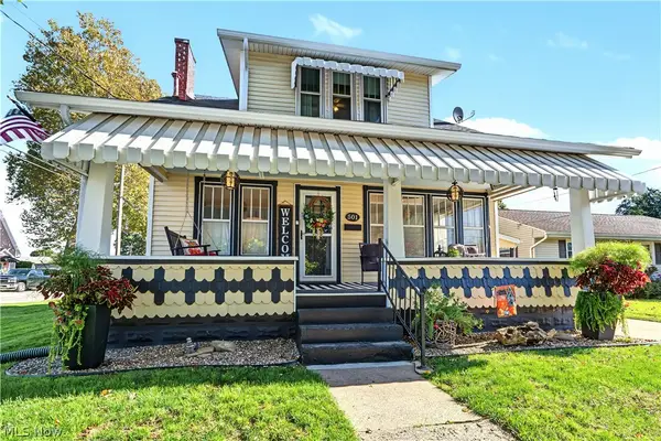 501 Cherry Avenue, Williamstown, WV 26187