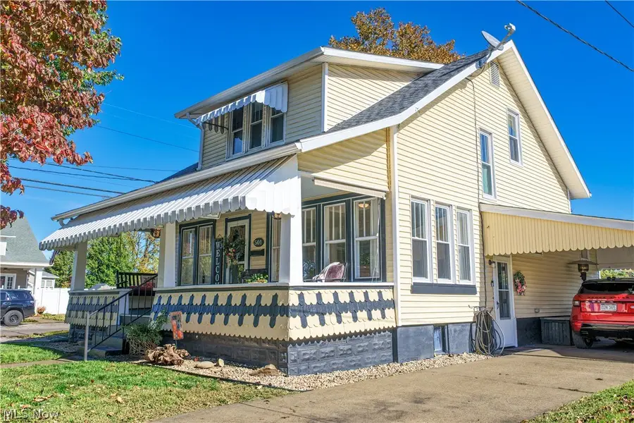 501 Cherry Avenue, Williamstown, WV 26187 - #3