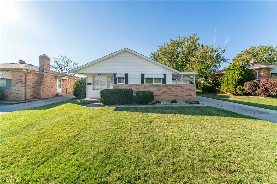 5846 Scarlet Oak Drive, Bedford Heights, OH 44146 - #1