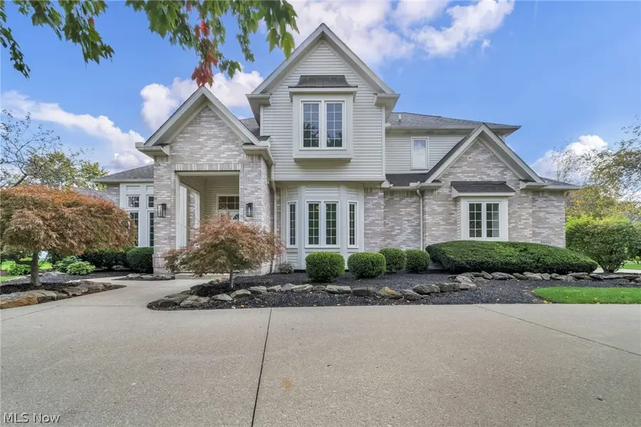 34461 Laurel Way, Avon, OH 44011 - #3
