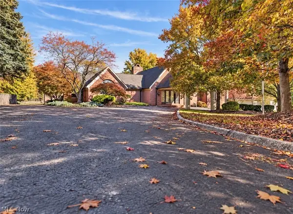 6145 Pebble Beach Court, Canfield, OH 44406